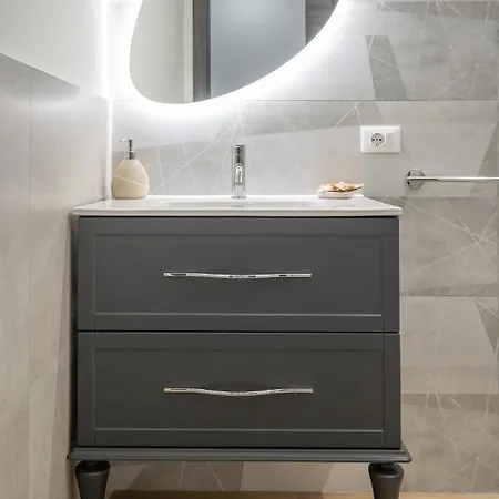 Iitana Luxury Apartmán Katánie
