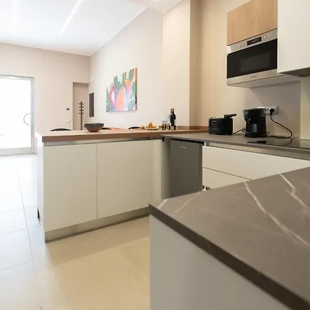 Iitana Luxury Katánie